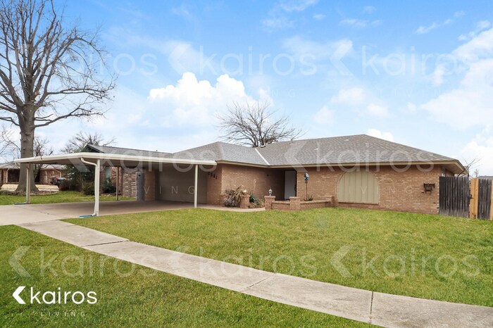 Building Photo - 2501 SW 91st St