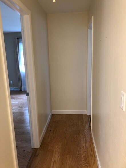 Upper Hallway - 1954 River Park Ct