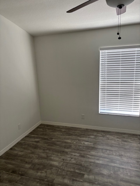 Building Photo - Modern Comfort Meets Classic Charm – 2/2 H...