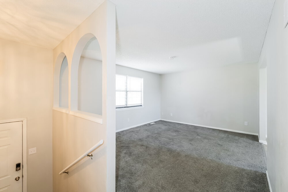 Building Photo - 101 E Pacific Dr