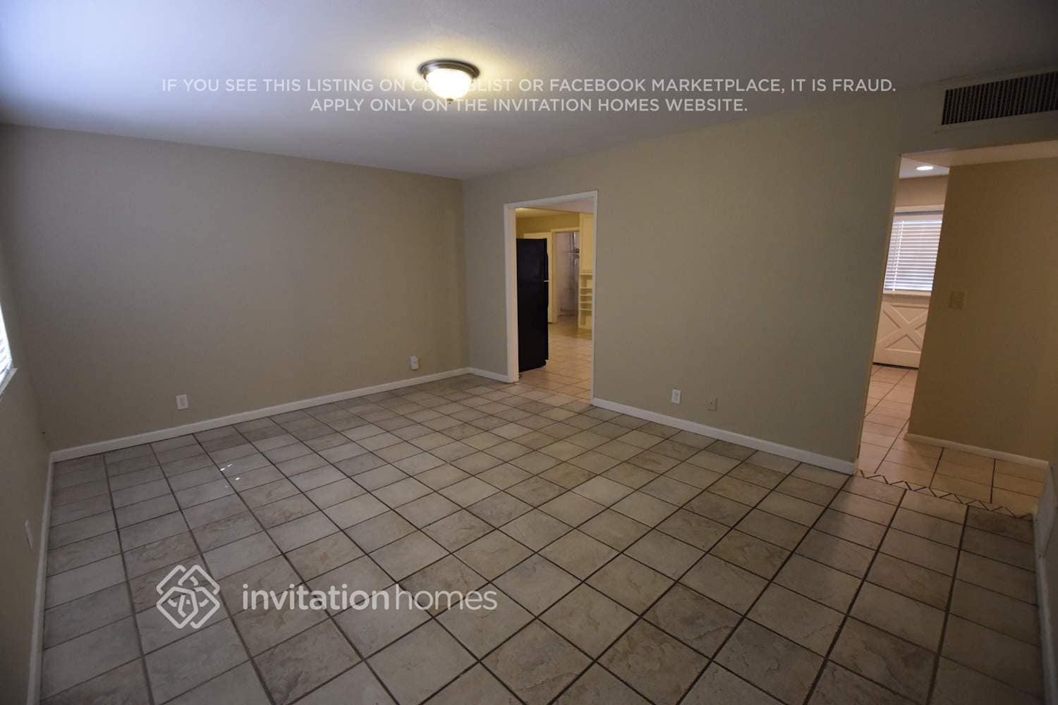 Building Photo - 1754 W 2nd St