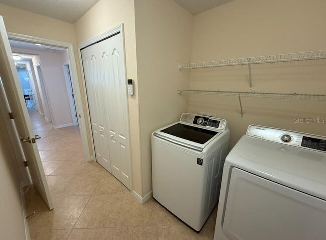 Building Photo - 4015 Cottage Hill Ave