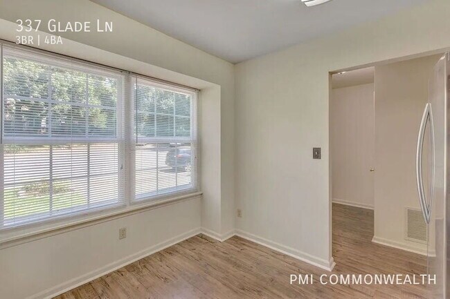 Building Photo - 337 Glade Ln