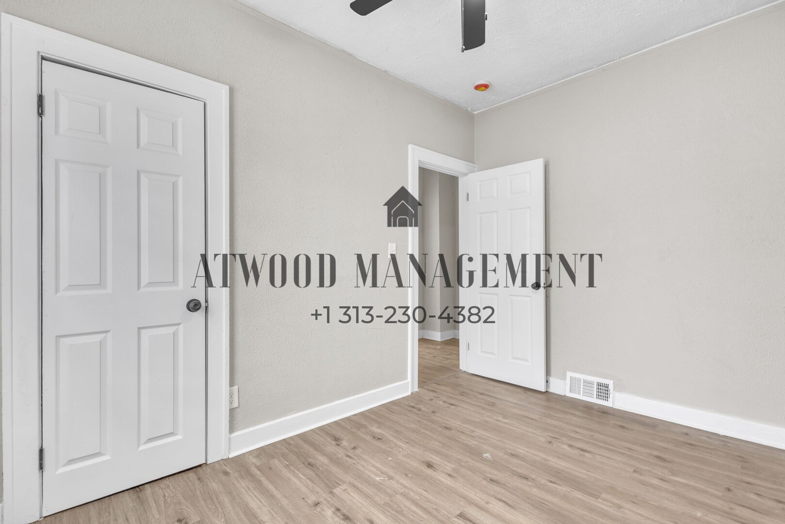 Building Photo - This beautifully updated 4-bedroom, 2-bath single-family home is ready for move-in!