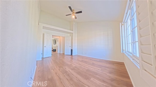 Building Photo - 415 E Bougainvillea Ln