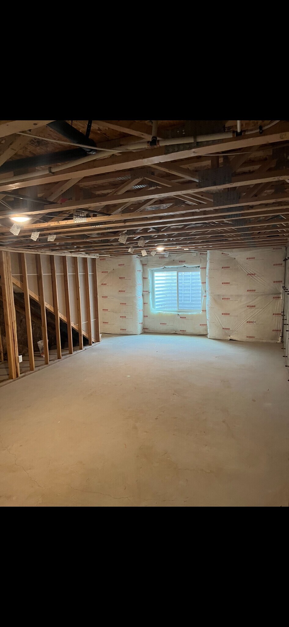 Building Photo - 520 S Orchard Dr
