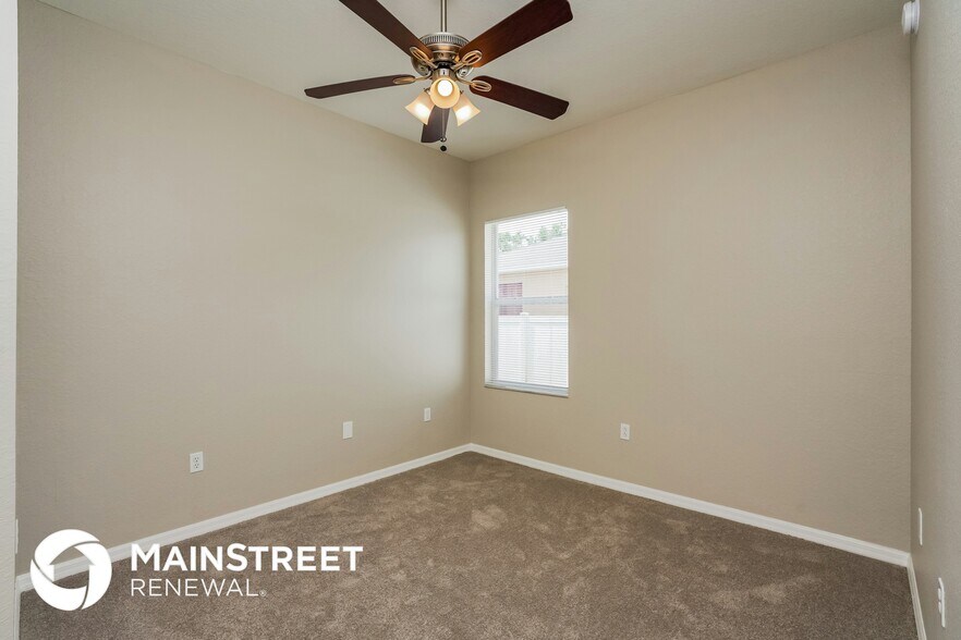 Building Photo - 10724 Carloway Hills Dr