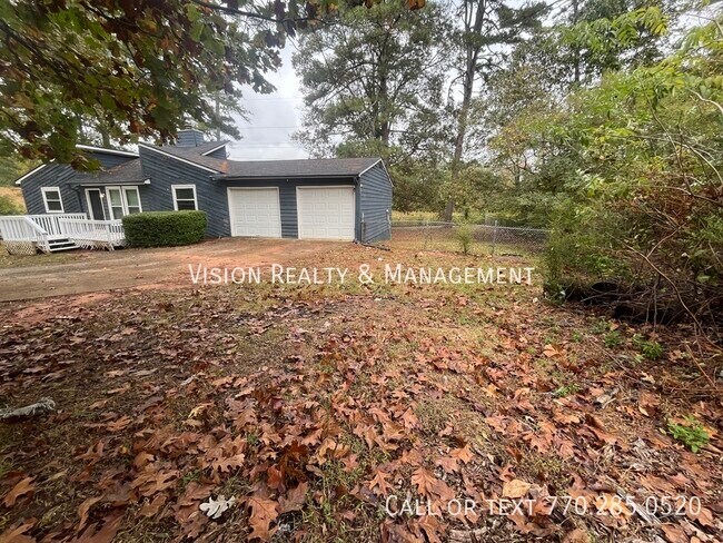 Building Photo - 5842 Oak Ct