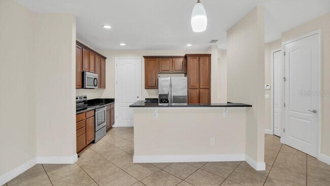 Building Photo - 8057 Prestbury Dr