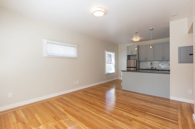 Building Photo - 1955 Leavenworth