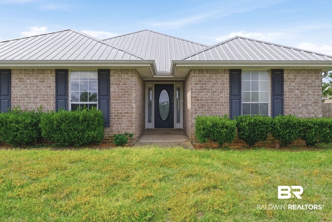 Building Photo - 9841 Watkins Dr