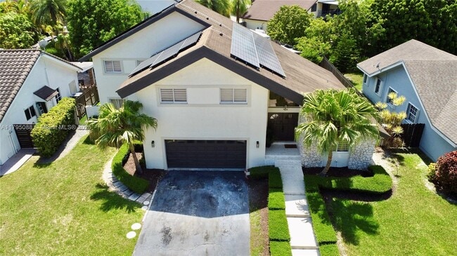 Building Photo - 10802 SW 142nd Ct