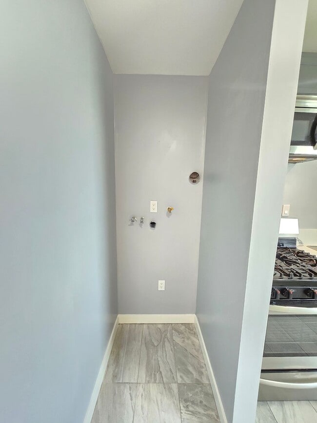 Building Photo - 45114 16th St W