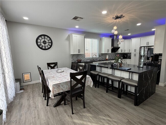 Building Photo - 3343 Tara Leigh Ave