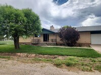 Building Photo - 3210 N Bulldog Rd