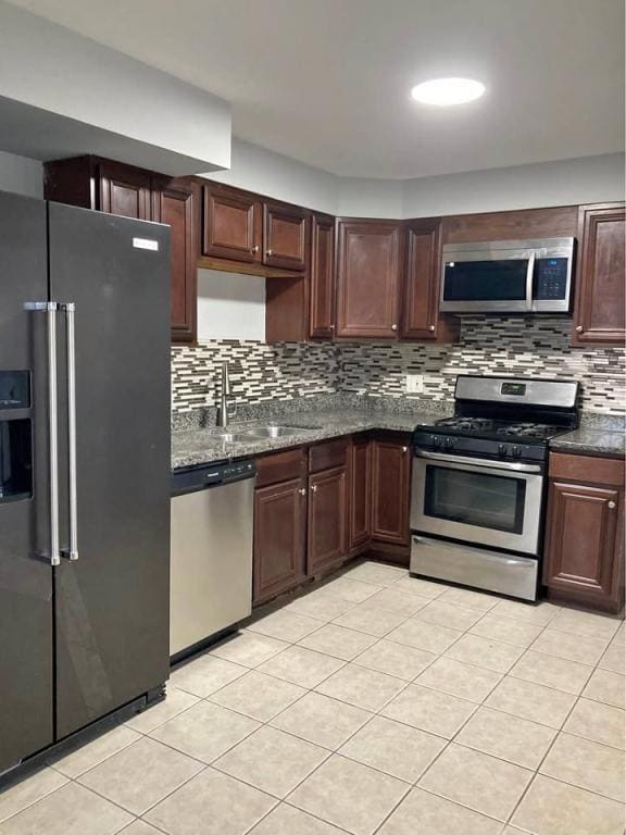 Building Photo - 1500 Shirley Dr