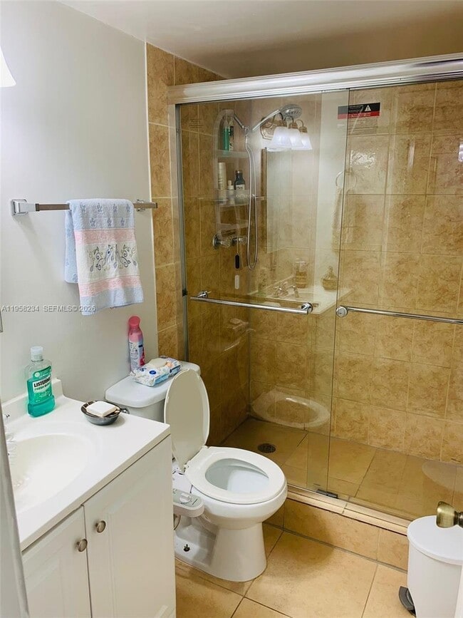 Building Photo - 1333 Hallandale Beach Blvd