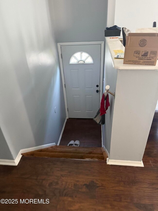 Building Photo - 148 Dewitt Ave