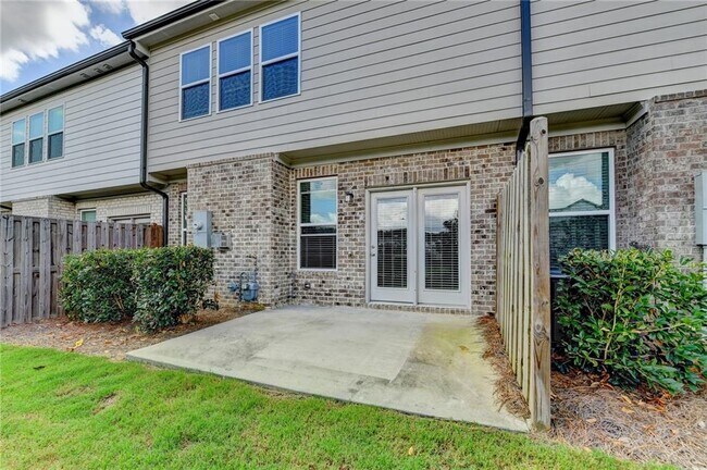 Building Photo - 2408 Morgan Creek Rd