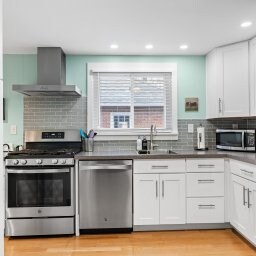 Building Photo - 317 E Homer St