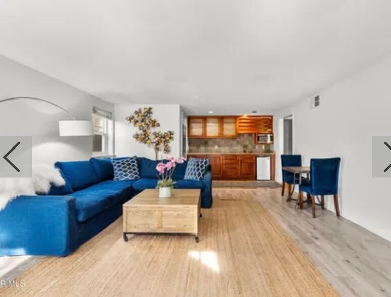 Living Room - 5138 Outrigger Way