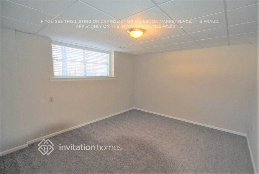 Building Photo - 4691 Sterling Pointe Dr