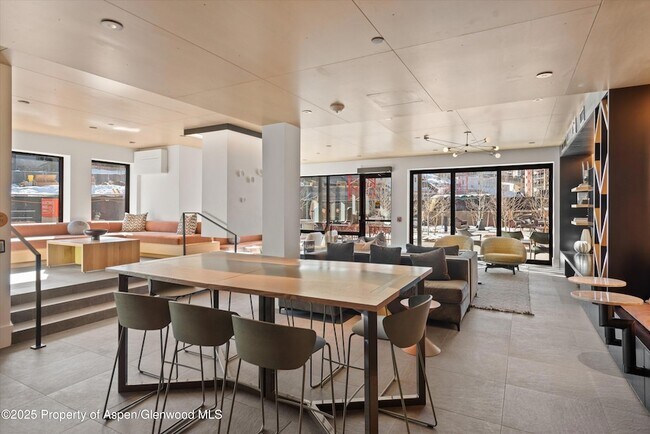 Building Photo - 119 Wood Rd