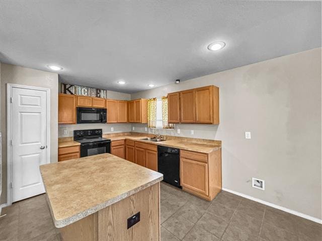 Building Photo - 5841 Mirror Ridge Dr