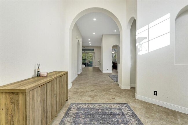 Building Photo - 7421 NW 115th Terrace