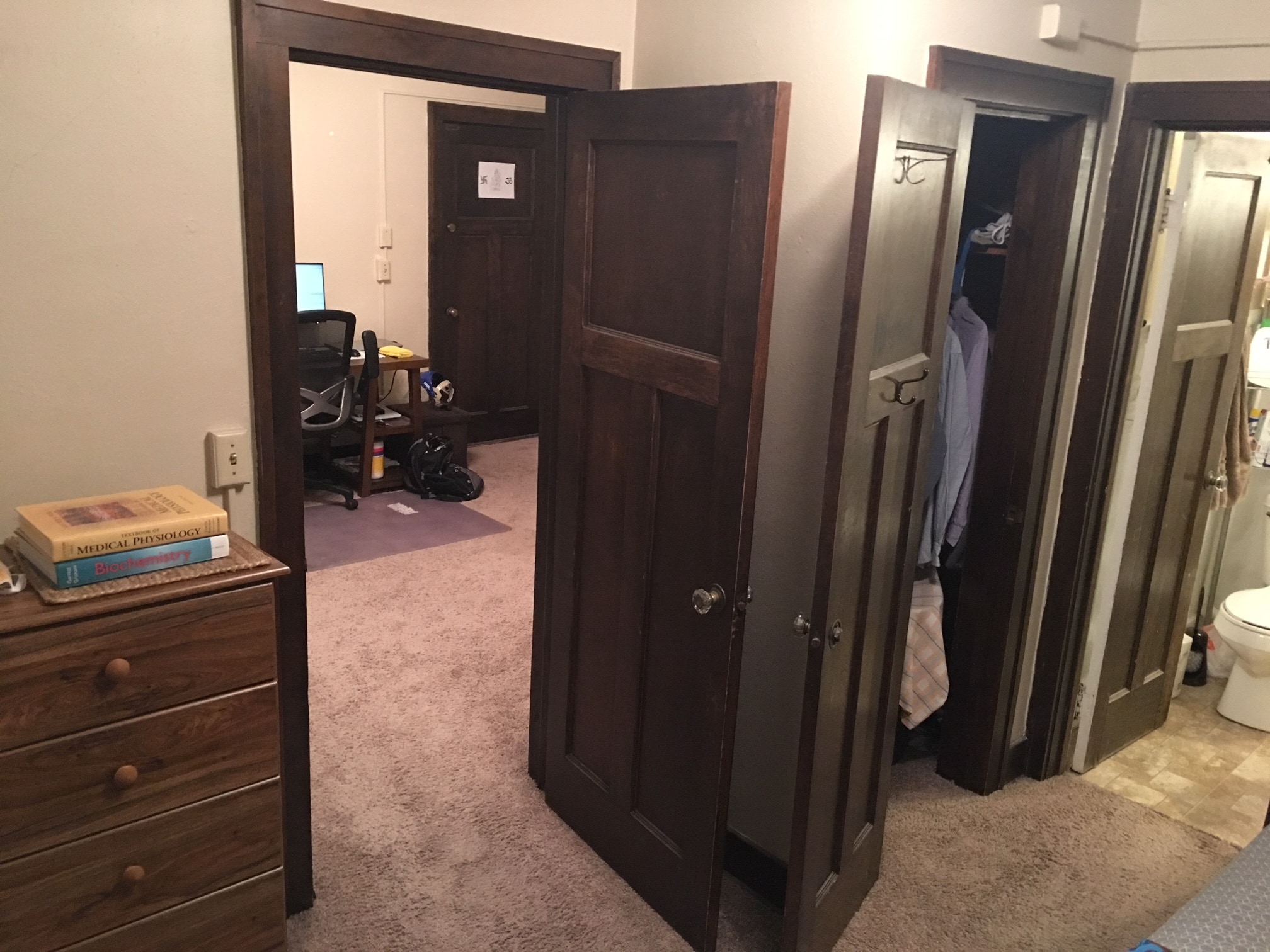 Building Photo - 741 Melrose Ave