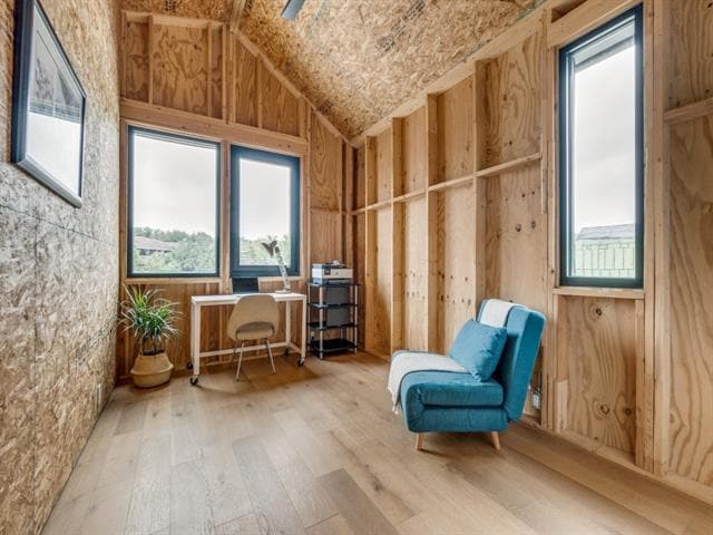 Building Photo - 907 Blackland Ct