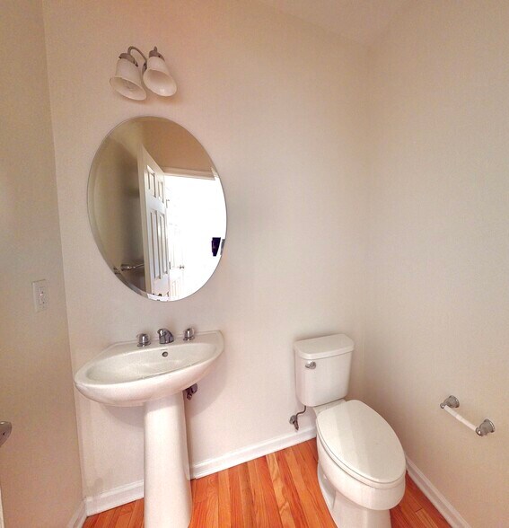 Building Photo - 1824 Big Ridge Dr