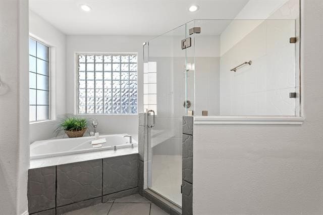 Building Photo - 4224 Las Brisas Dr