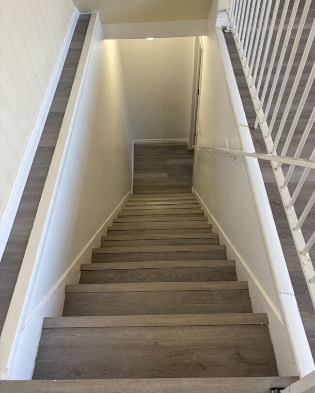 Building Photo - 6189 Dewdrops Dr