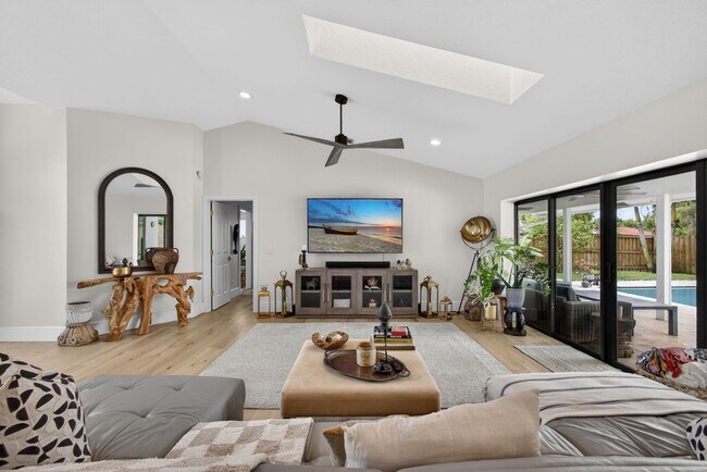 Building Photo - Frenchman’s Landing gated community Resort-Style Living: Pool Home