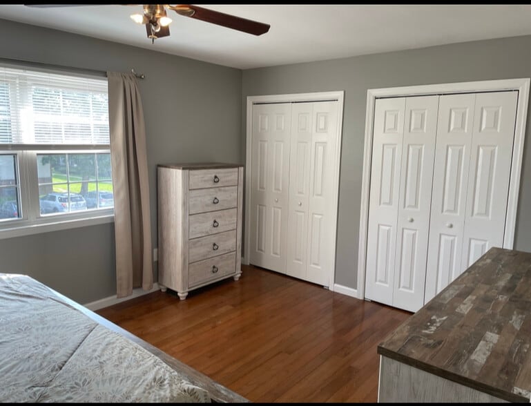 Building Photo - 183 Cynthia Dr