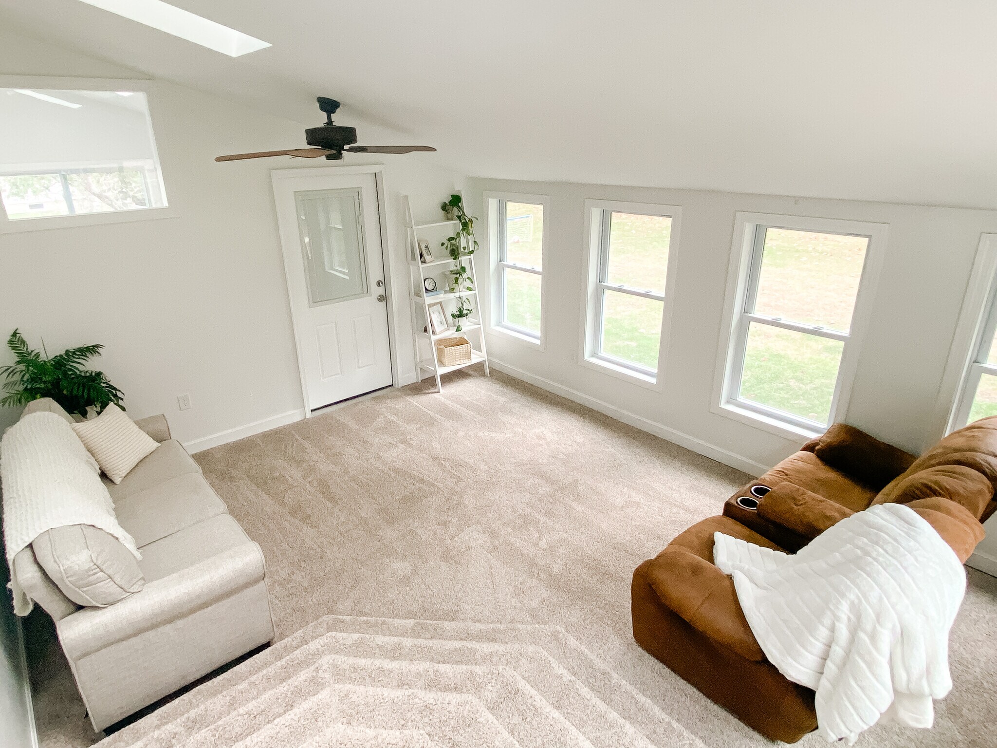 Sunroom - 24 Riverdale Ave