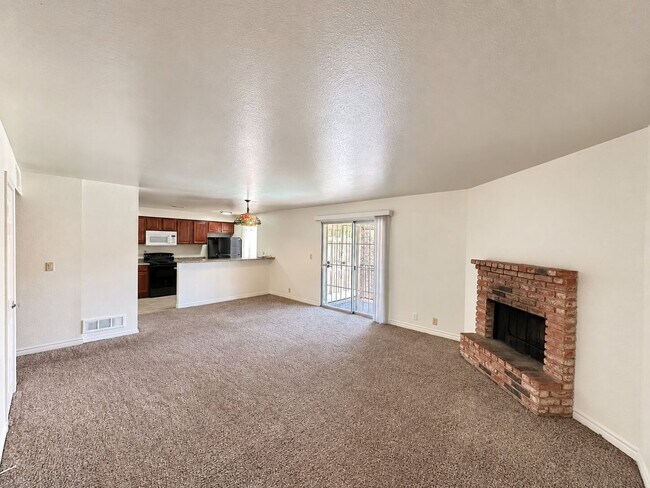 Building Photo - 5300 Indian River Dr