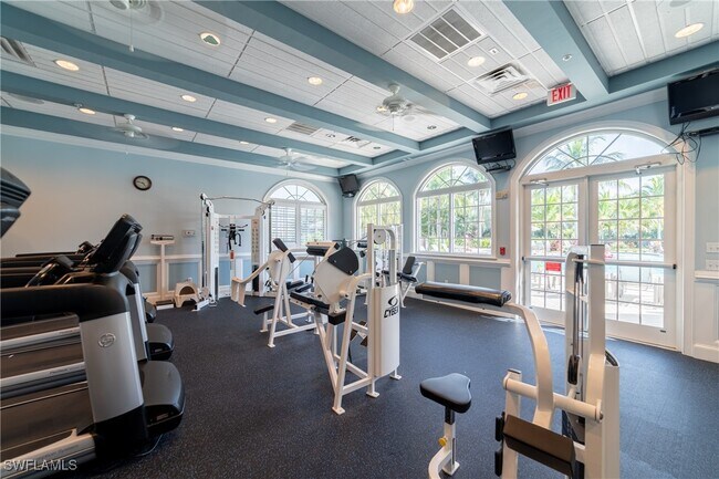 Building Photo - 13041 Sandy Key Bend