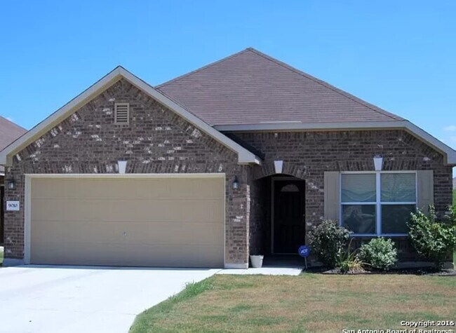 Front View - 9010 Mare Country