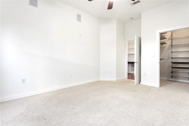 Building Photo - 870 Inman Vlg Pkwy NE