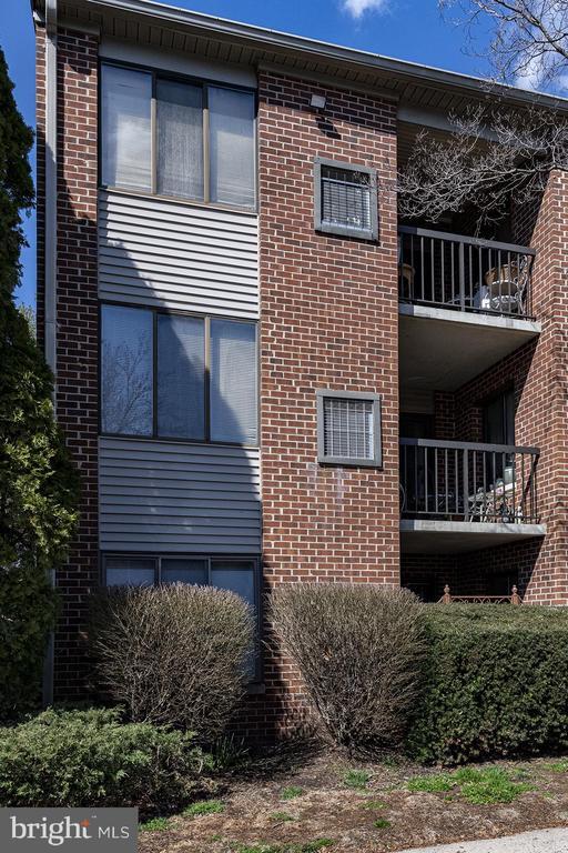 Building Photo - 13257 Wonderland Way