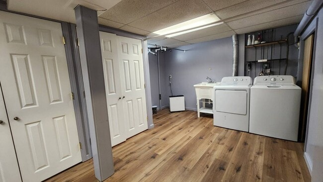 Building Photo - 9 Shirley Dr