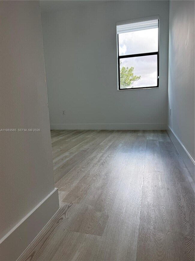 Building Photo - 10479 NW 82nd St