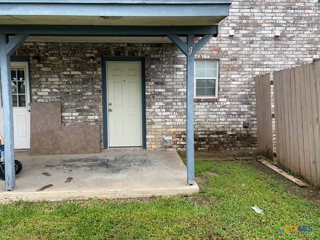 Building Photo - 4005 Doraine Ct