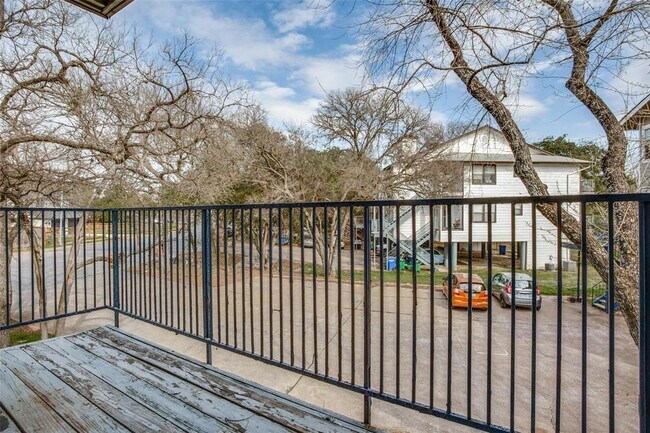 Building Photo - 5301 Indio Cove
