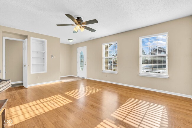 Building Photo - 8818 Browns Valley Ln