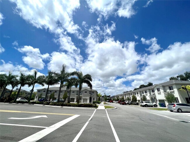 Building Photo - 20838 NW 13th Ave
