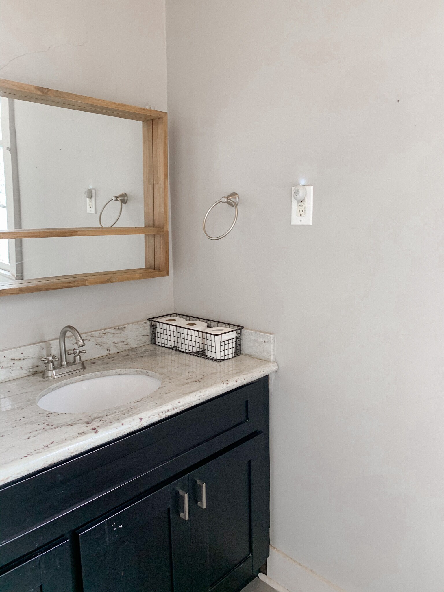 Building Photo - 3404 Dauphine St