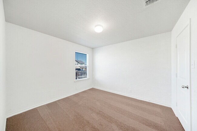 Building Photo - 15502 Gray Catbird